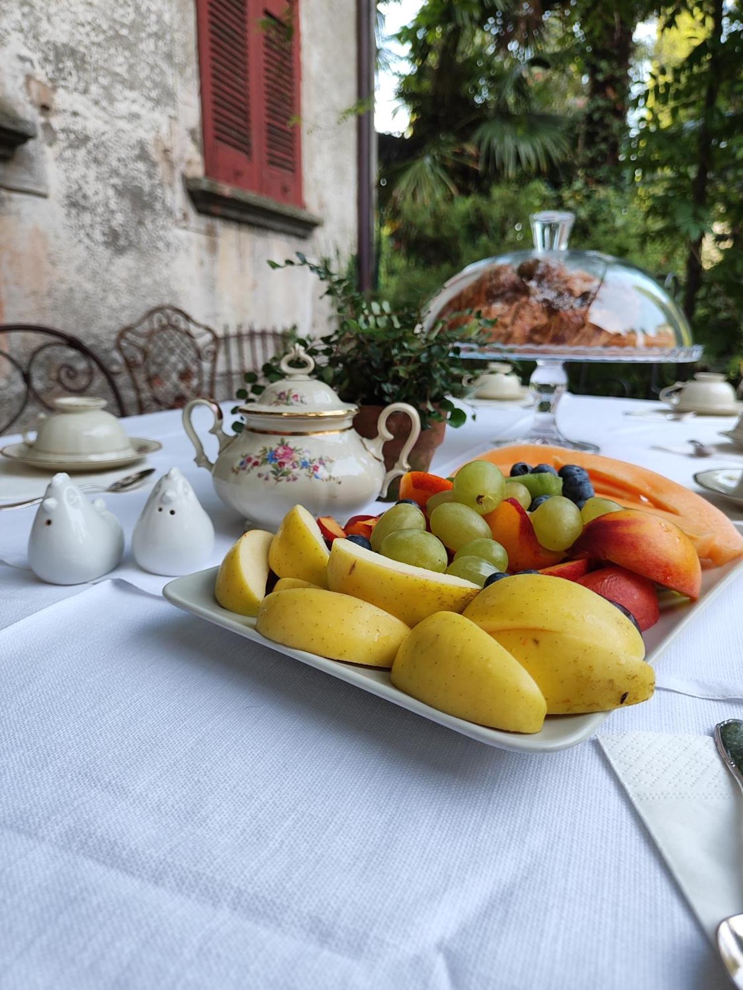 Bed and Breakfast Casa Lumaca Tremezzo Exterior foto